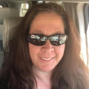 Meet your Posher, Sharie